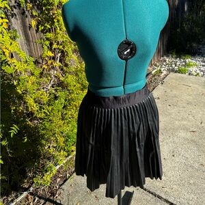 DKNY Black Vegan Leather Pleated Mini Skirt